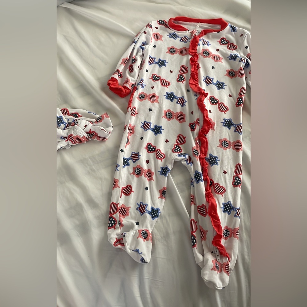 Milkberry Bamboo Footie & Bow